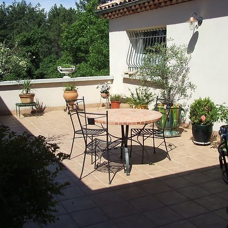 Domaine Du Planas Ailhon Ardeche Bed & Breakfast Room photo